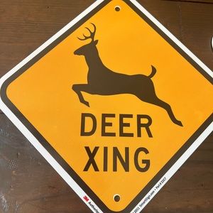 Deer Xing signs